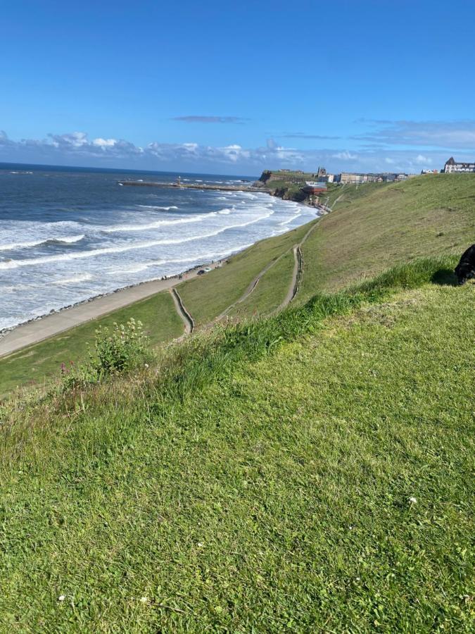 Sapphire Seas Whitby Lejlighed Eksteriør billede